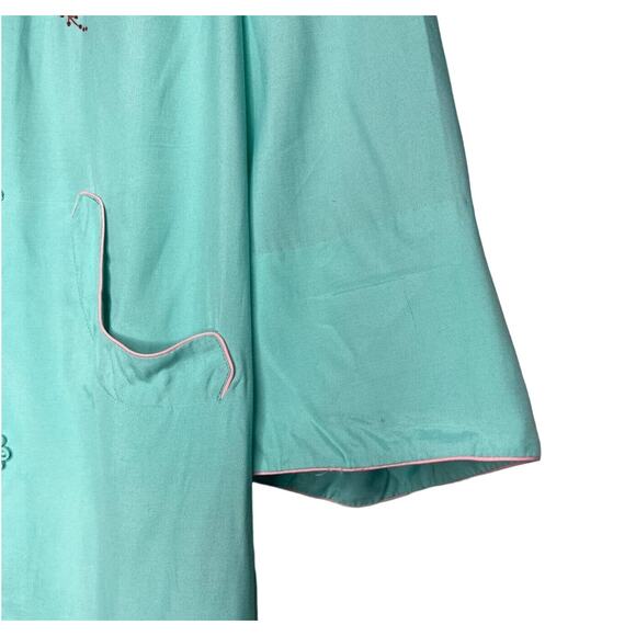 Vintage 60s Chinese Embroidered Robe Size Small Aqua Rayon House Coat Embroidery - Picture 6 of 11